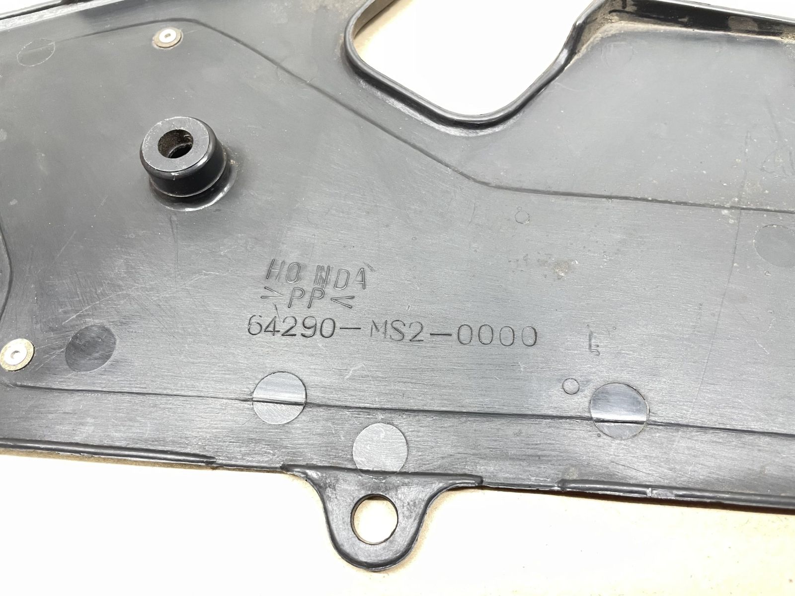 Honda CBR 1000 F SC24 - Verkleidung links + rechts Fußraste fairing footrest (118-24)