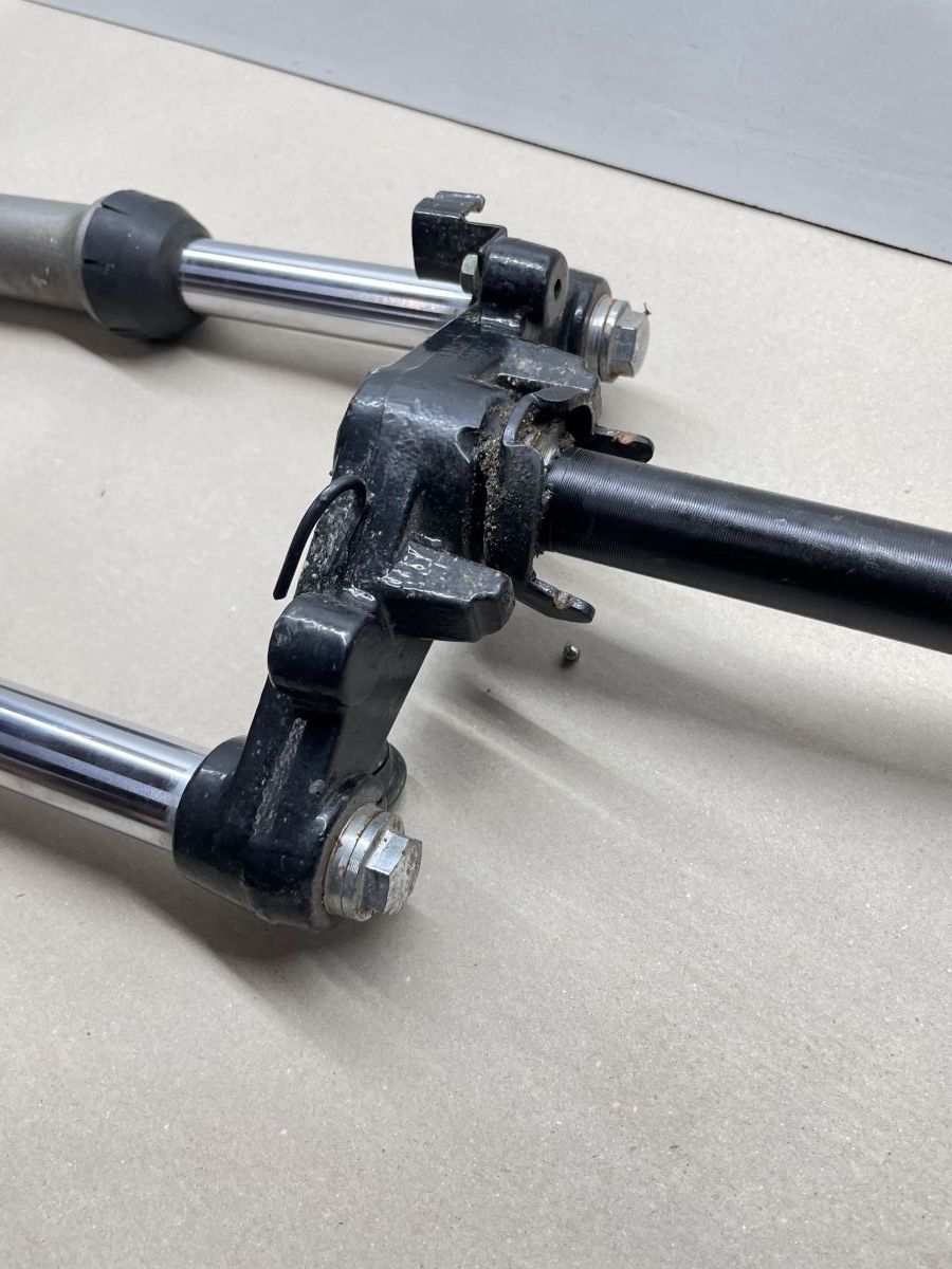 Keeway Easy 50  - original Gabel Stoßdämpfer Scheibenbremse fork  (102-9)