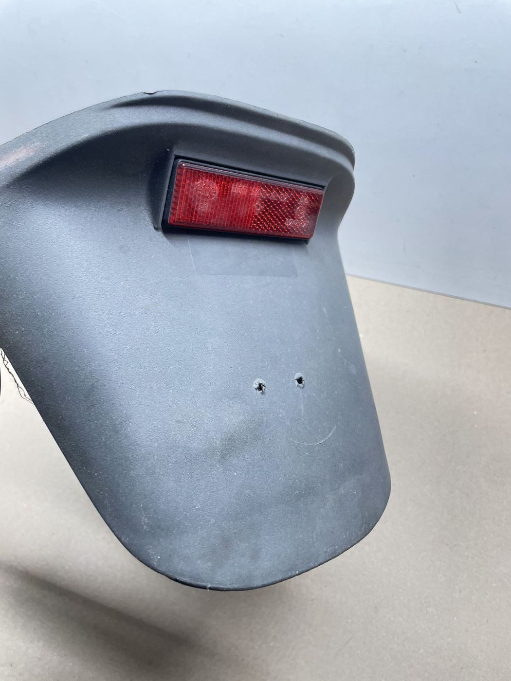 Malaguti F15 - Spritzschutz hinten Kennzeichenhalter Verkleidung fairing (109-12)