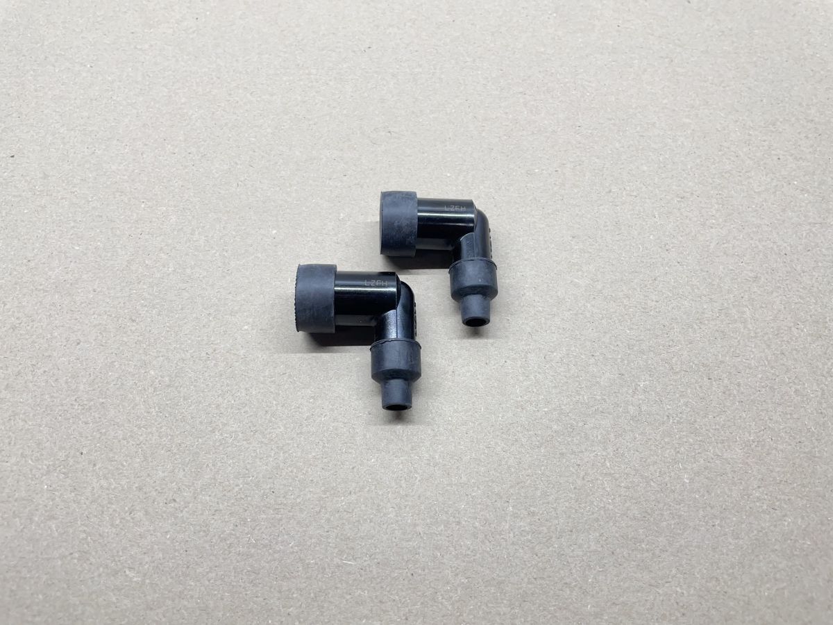 2x Zündkerzenstecker NGK LZFH ohne Widerstand Vespa PX 80 125 150 200 (94-374)
