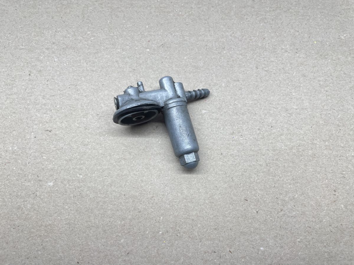 GURTNER DECKEL VERGASER - Mobylette Motobecane Peugeot carburetor (39-33)