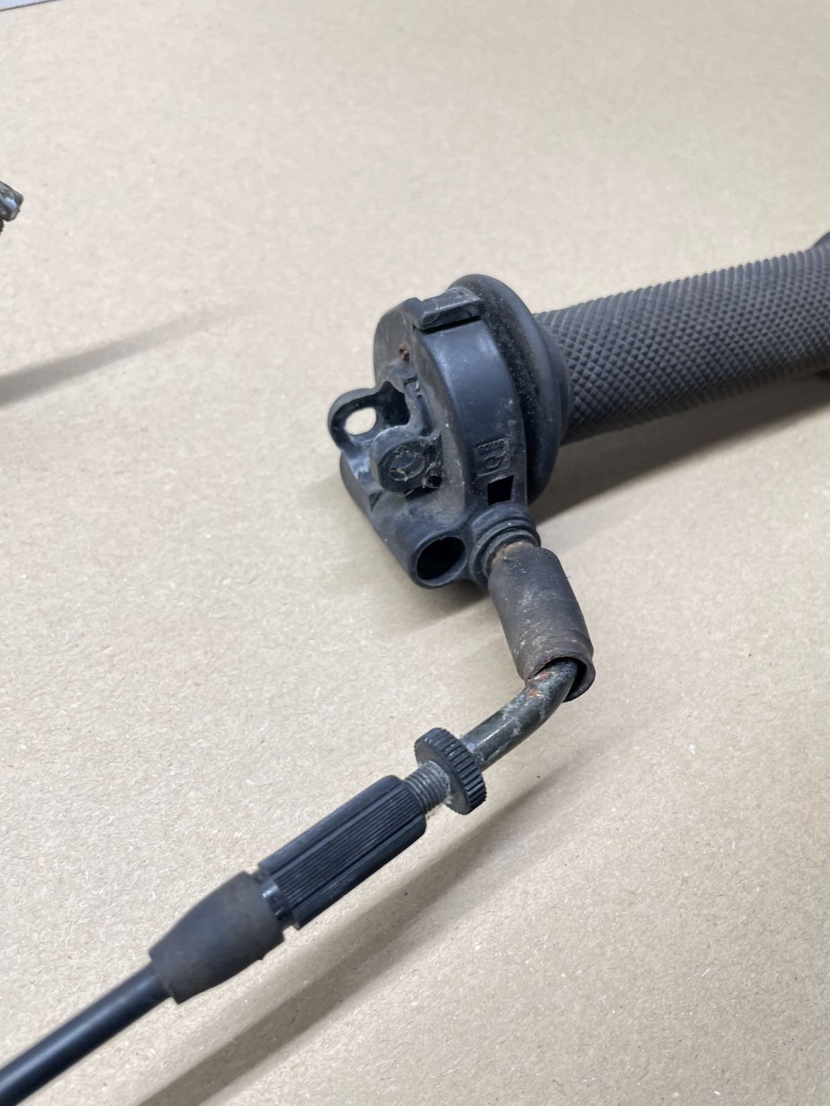 Suzuki AN 125 - Gasgriff + Gaszug Lenker throttle grip  (77)