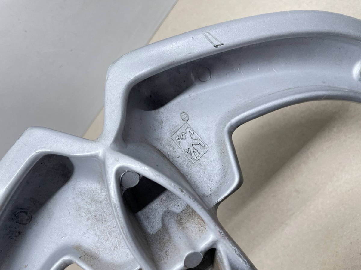 Peugeot New Vivacity 50 2T -  original Haltegriff Sozius Bügel Spoiler  (90)