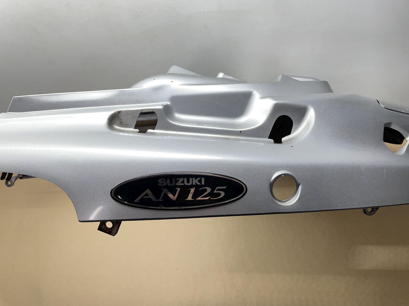 Suzuki AN 125 - Heckverkleidung Abdeckung Verkleidung hinten fairing (77)