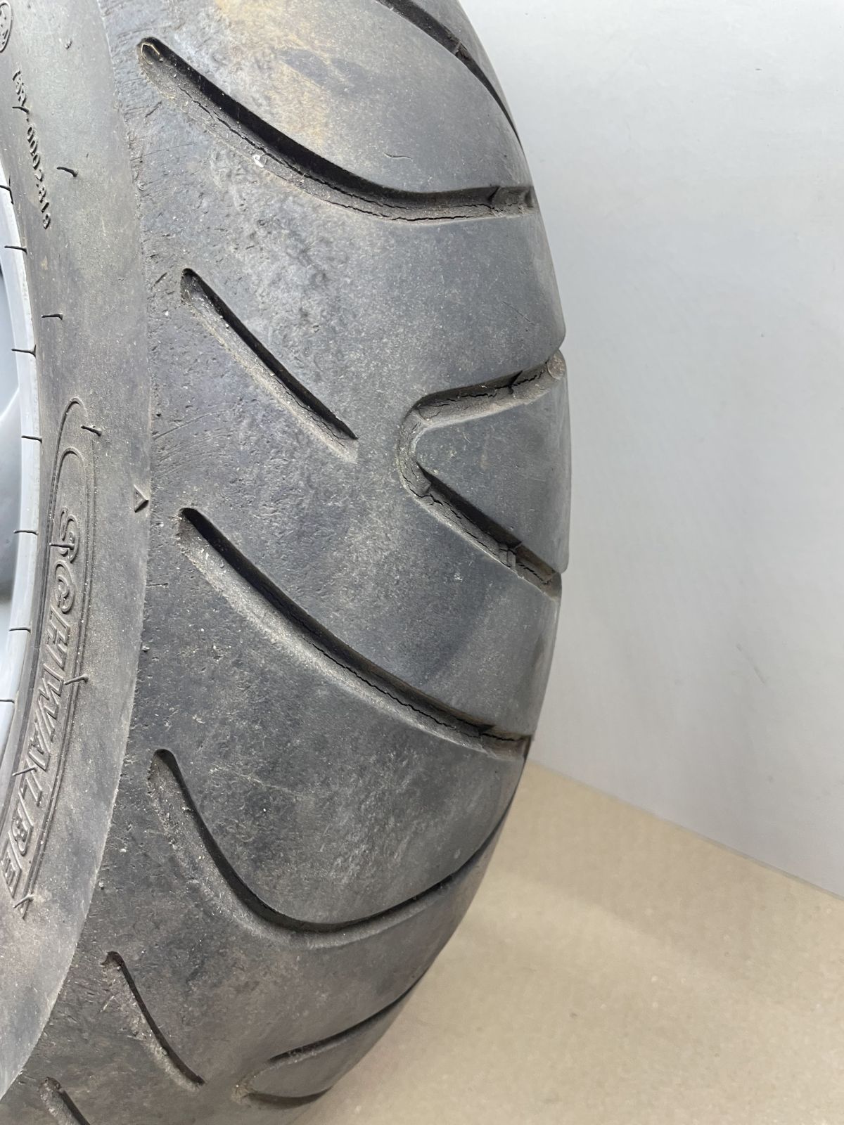 Piaggio TPH 50 - Vorderrad Reifen Felge vorne wheel (58-2)