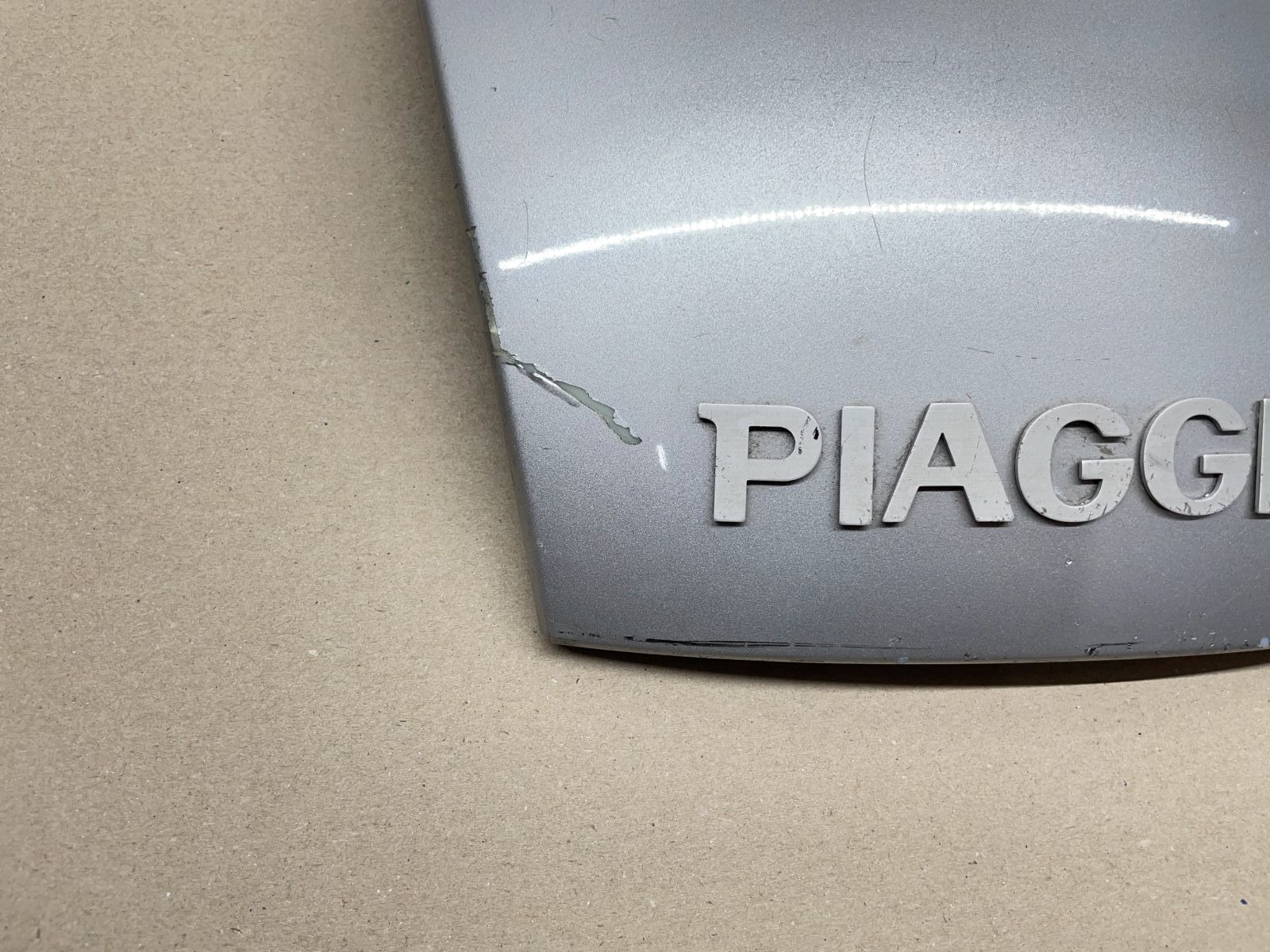 Piaggio X9 250 - Heckverkleidung hinten Mitte Abdeckung Rücklicht fairing (75)