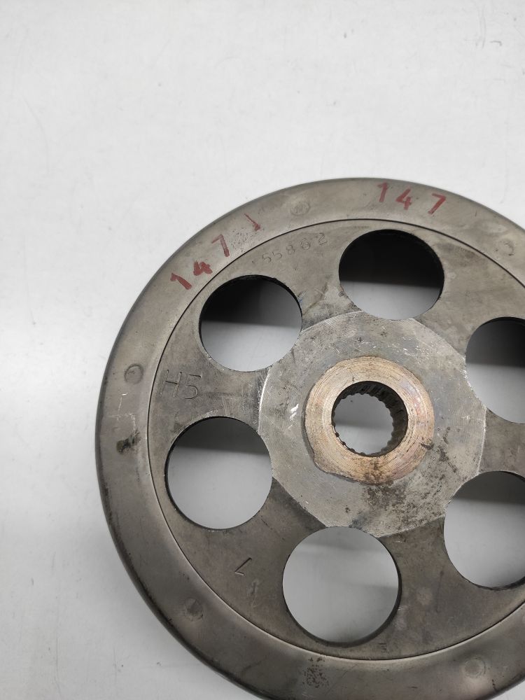 Piaggio Liberty Fly Beverly Hexagon 4T 125 150 180 ? Kupplungsglocke 140mm (B3)