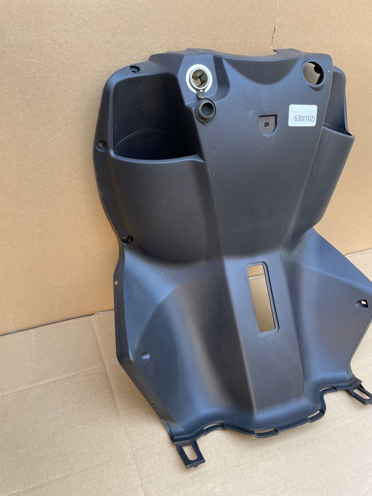 Lifan S-Ray 50 Beinschild Innenraum Verkleidung Abdeckung fairing (102-V-RO)