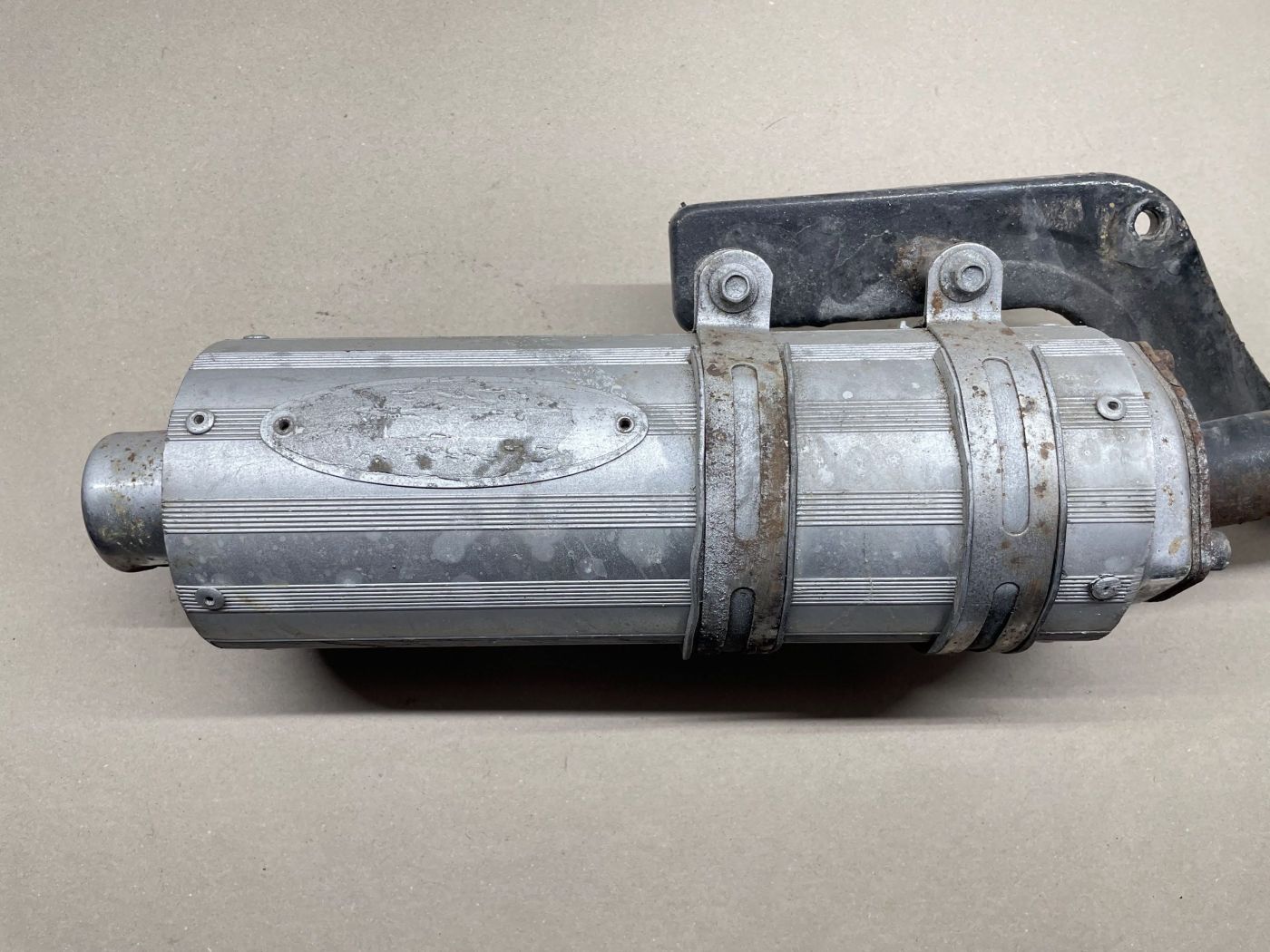 Ering / Baotian BT49QT-7 original Auspuff exhaust (102-14)