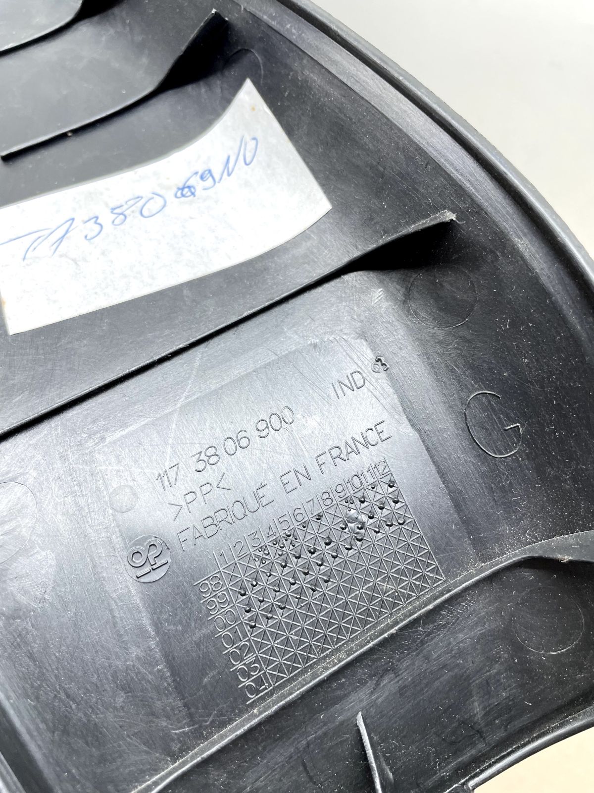 Peugeot Elystar - original Abdeckung Beinschild Verkleidung NEU fairing (39-17)