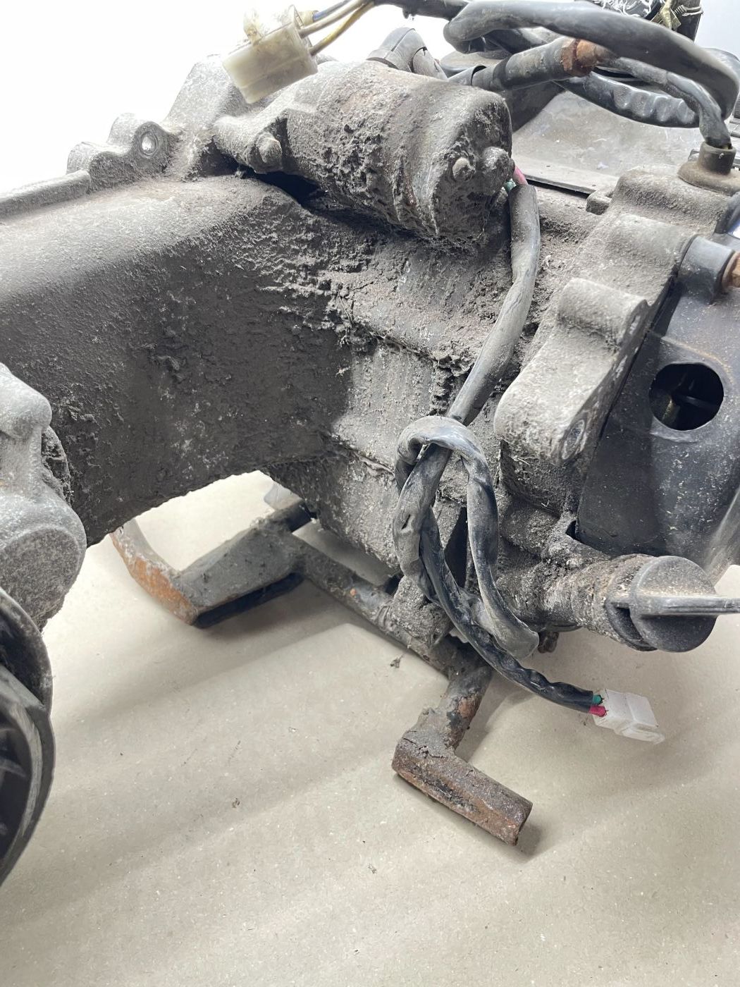Ering / Baotian BT49QT-7 Motorblock Zylinder Getriebe Kurbelwelle (102-14)