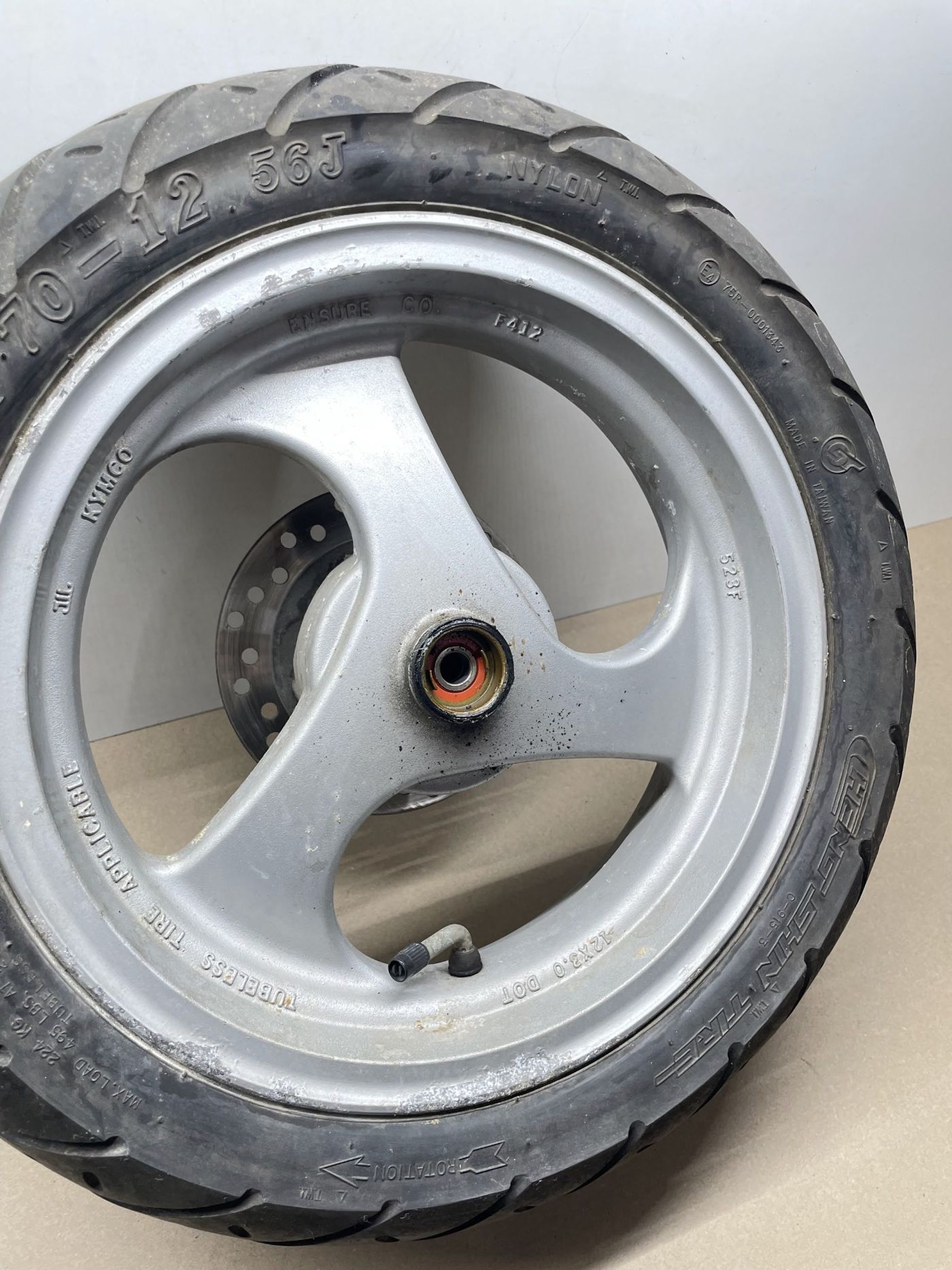 Kymco KB 50  - Vorderrad Reifen Felge vorne wheel (117)