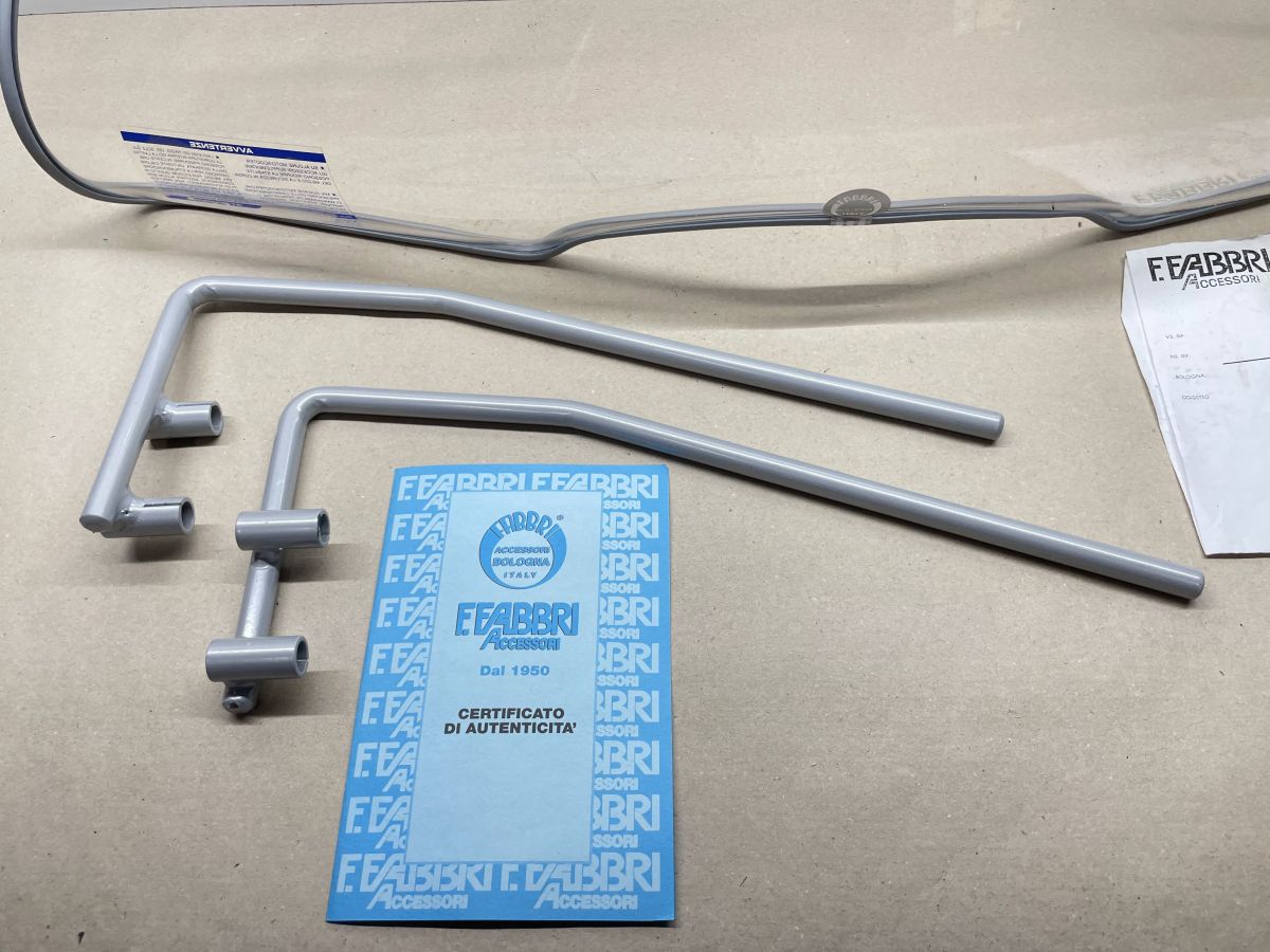 Italjet Formula 50  Fabbri Windschild NEU + Halterung Windschutzscheibe  (102)