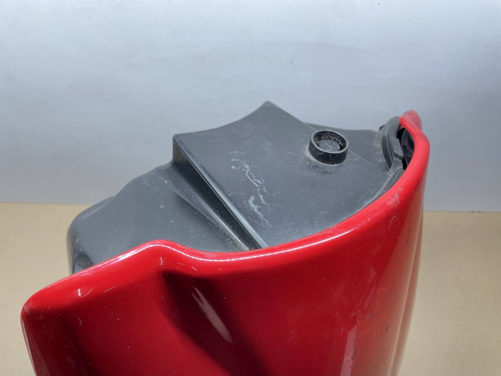 Hercules Splinter / Peugeot Speedake - Front Staufach Verkleidung fairing (81)
