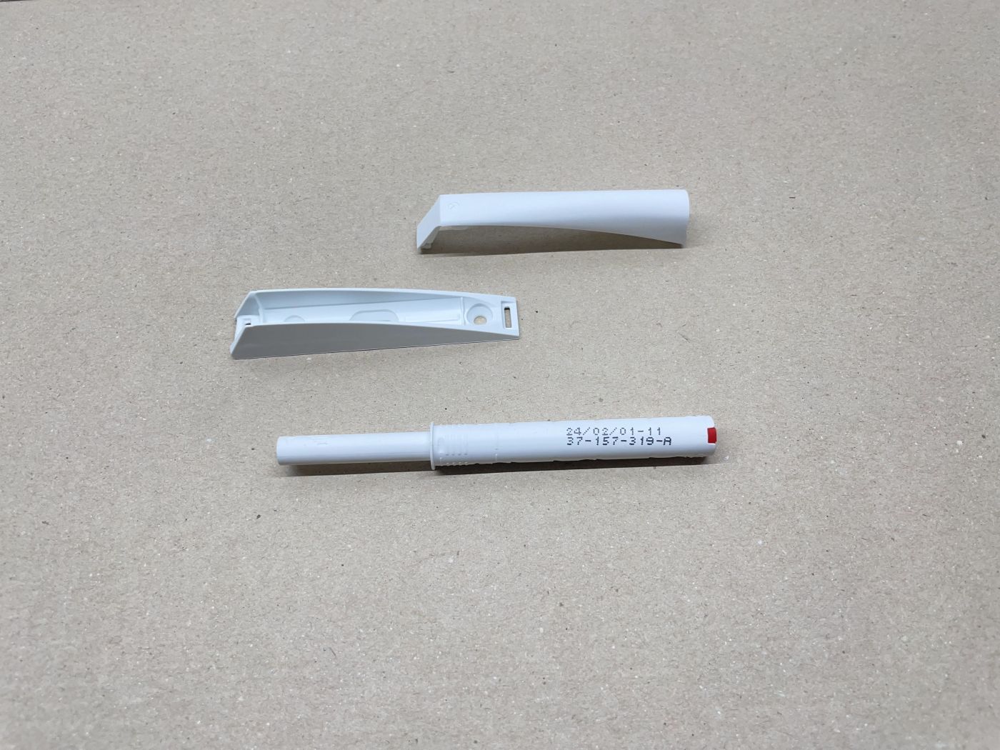 81x Türdämpfer mit Magnet K-Push Techn 37mm inkl. Einbauadapter Push to Open
