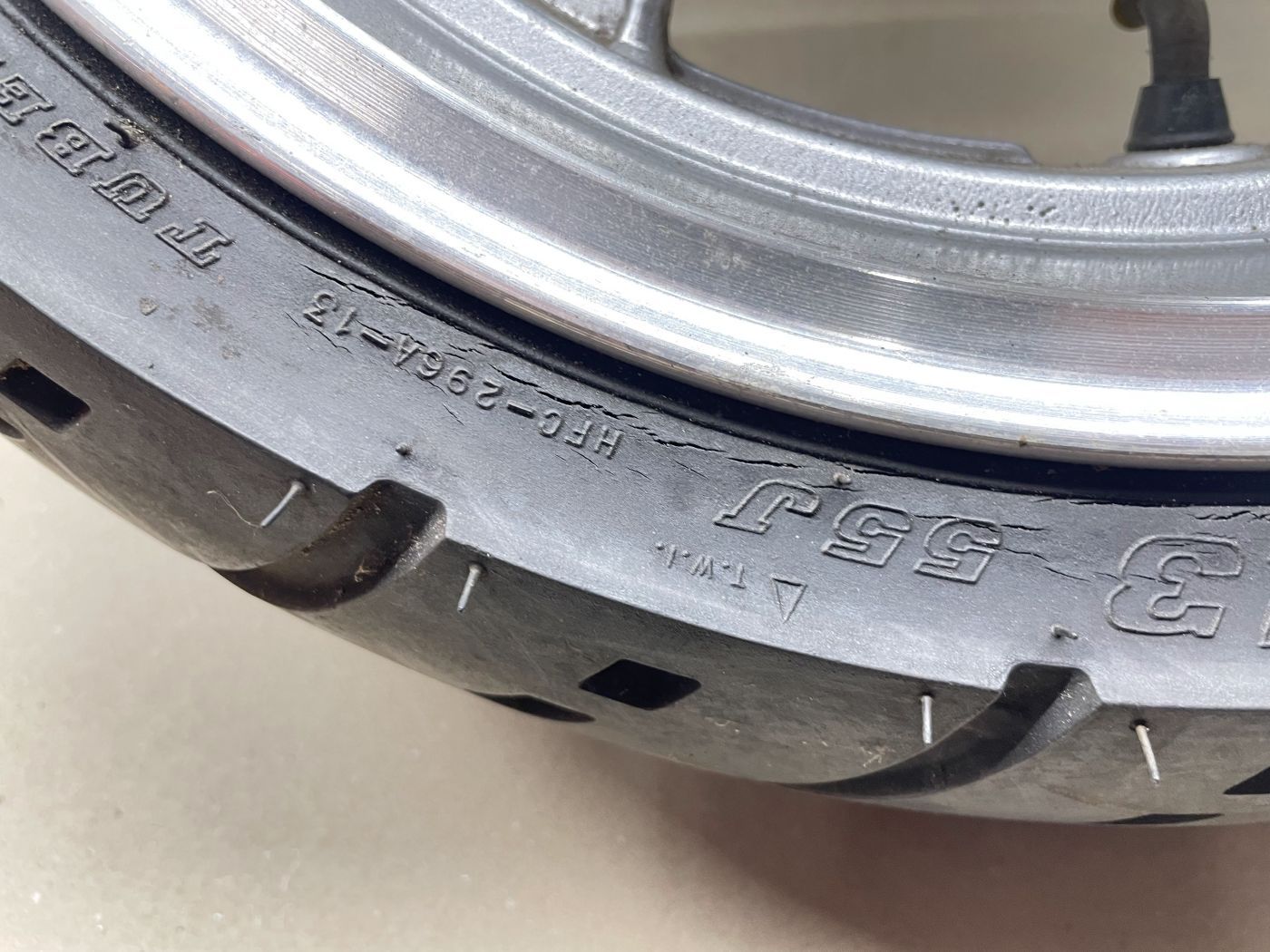 Lifan S-Ray 50  - Vorderrad Reifen Felge vorne wheel (102-12)