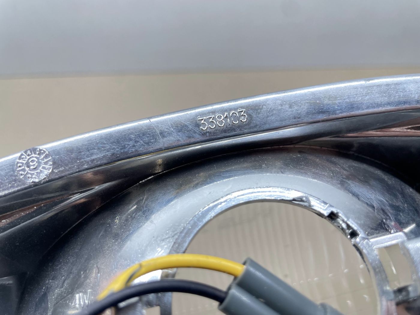 Piaggio ZIP 50 1.Gen - Triom Scheinwerfer Gehäuse Licht Lampe headlight (118-1)