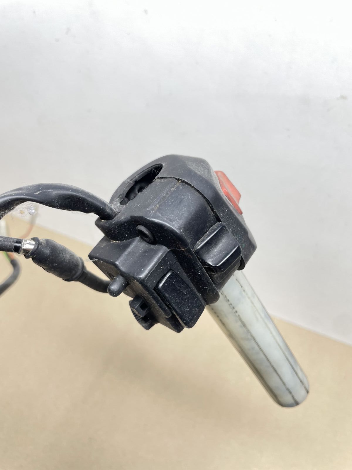 Aprilia Pegaso 650 Bj:1993-2001 - Lenkerschalter rechts CEV handlebars switch (118-24)