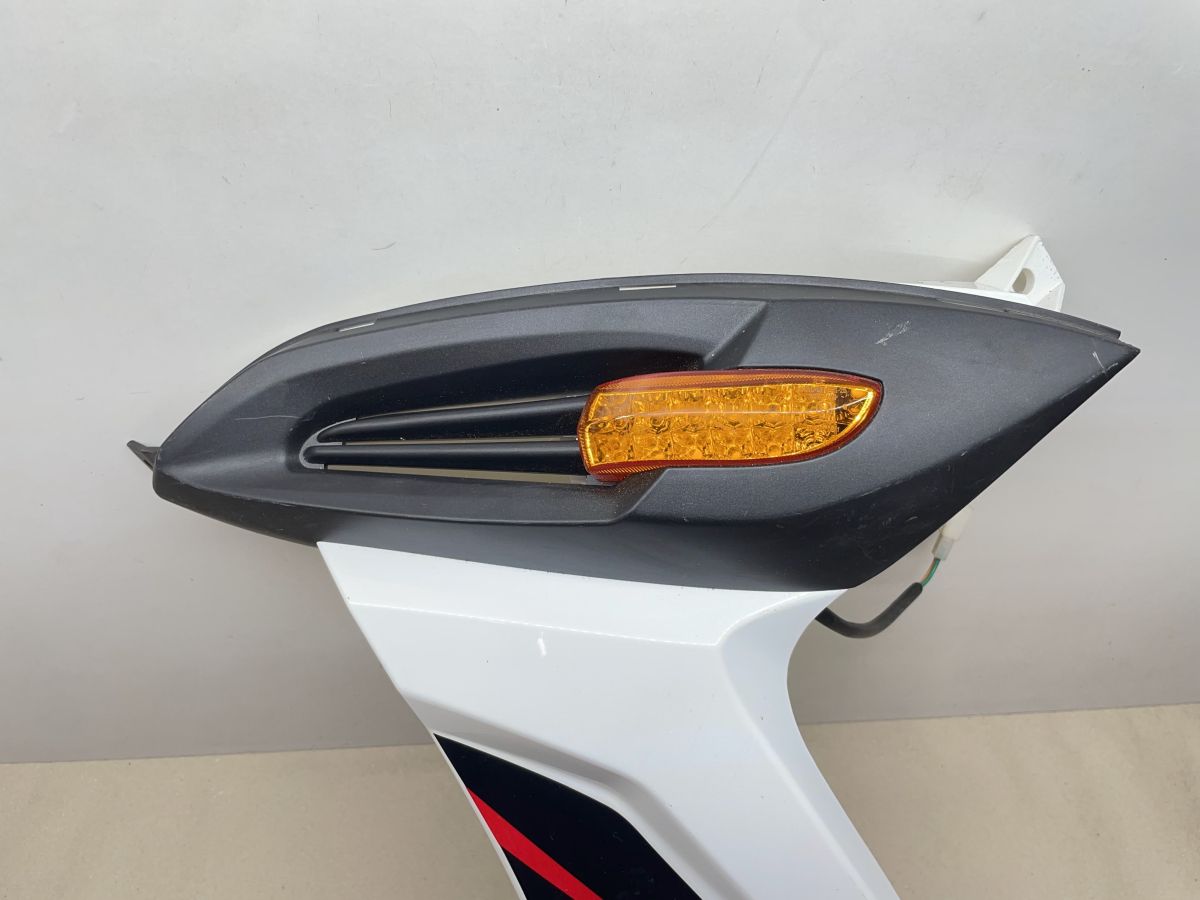 Lifan S-Ray 50 Seitenverkleidung vorne links Blinker Verkleidung Abdeckung (102-R)