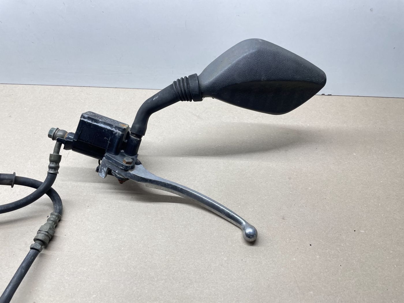 Jonway YY125T Rallox Ranger - Bremse hinten Bremszange Bremsleitung Spiegel (116)