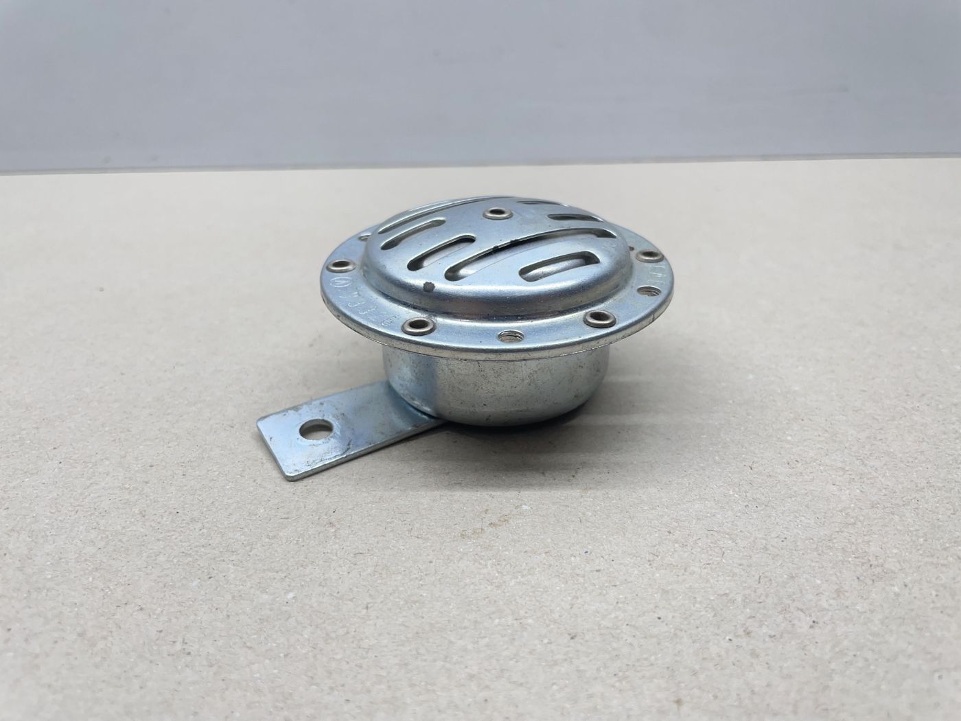 Vespa Hupe 6V NOS - GPM 3 IGM 0785 NEU Horn Selten  (39-49R)