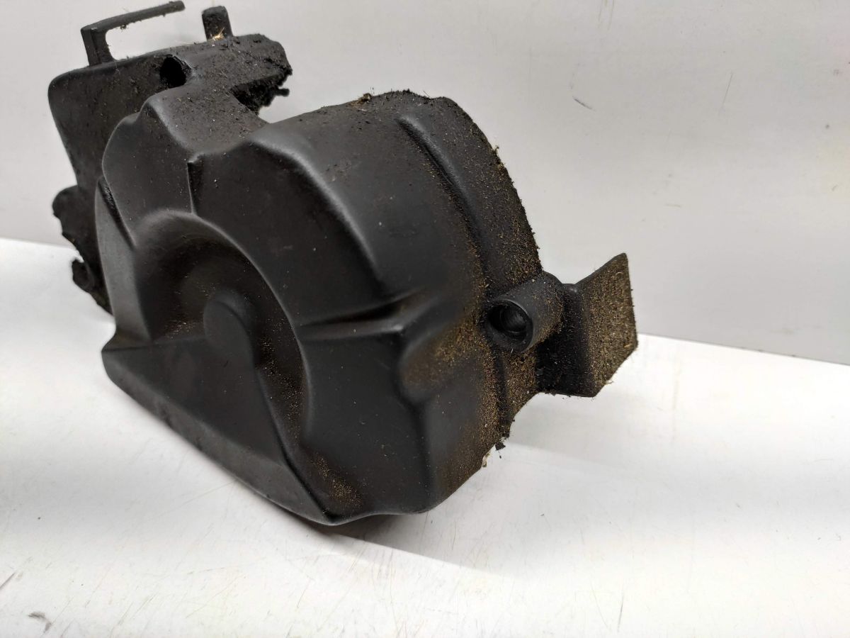 Aprilia Caponord ETV 1000 - originale Ritzelabdeckung Motordeckel Verkleidung
