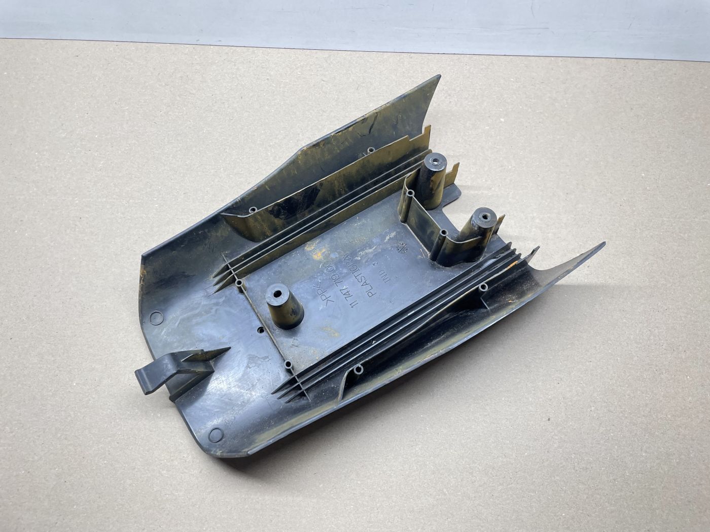 Peugeot JetForce - Verkleidung Abdeckung Spritzschutz fairing (109-12)