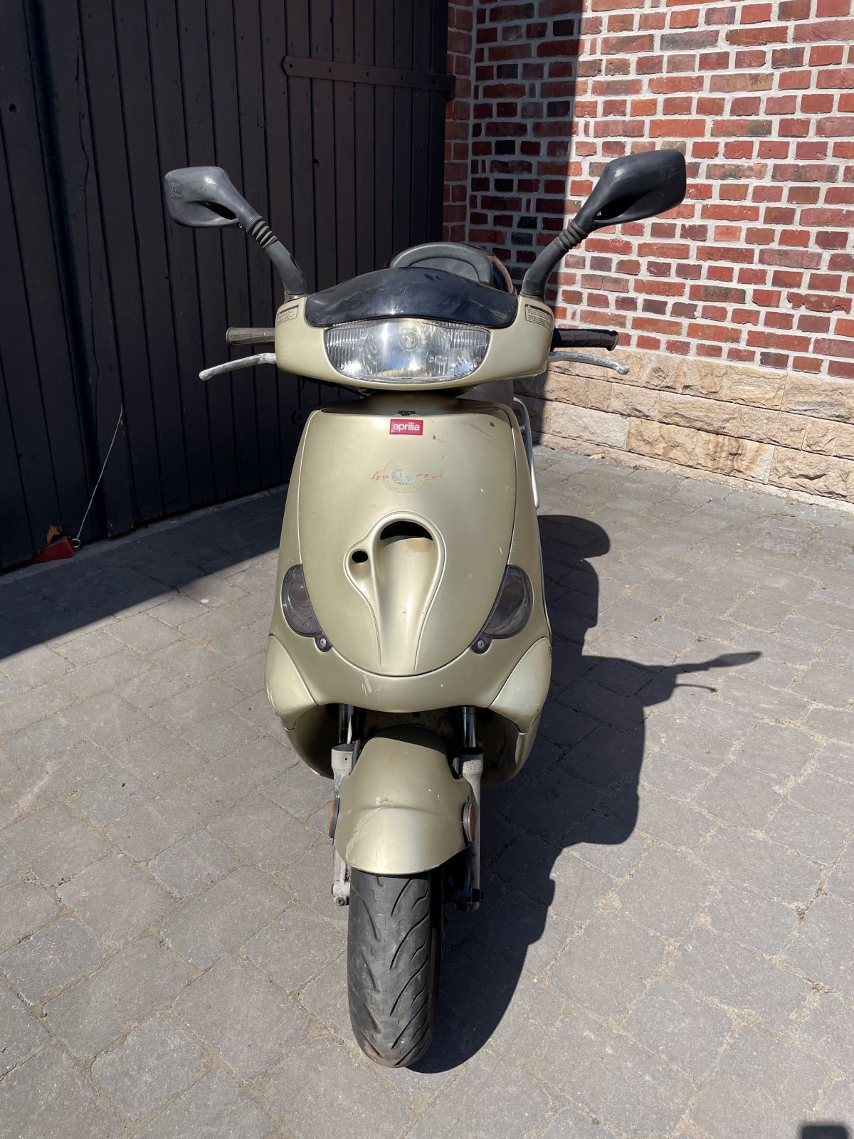 Aprilia Gulliver 50 - Front Verkleidung vorne Abdeckung fairing (76)