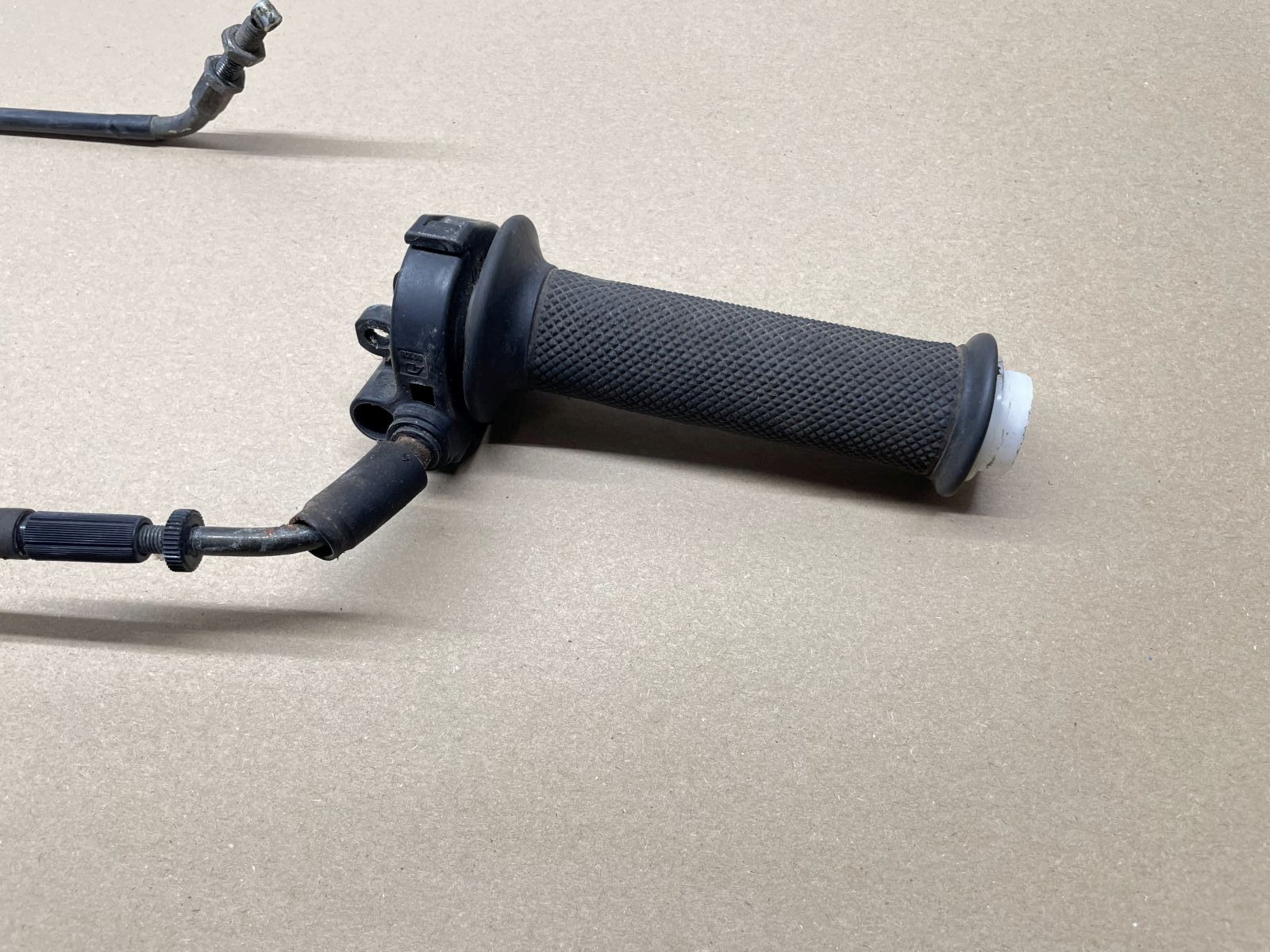 Suzuki AN 125 - Gasgriff + Gaszug Lenker throttle grip  (77)