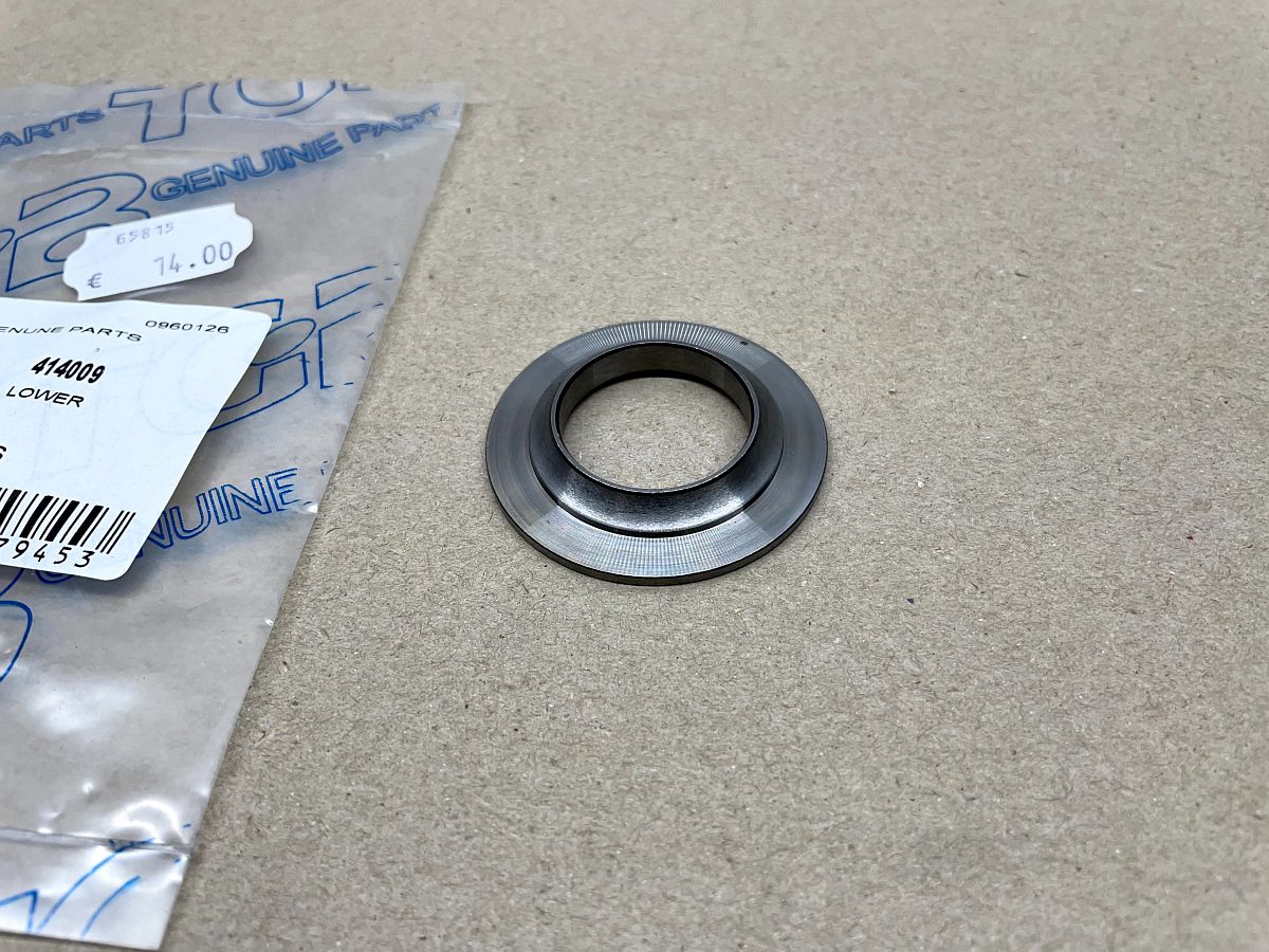 Pegasus SKY 50 ORIGINAL Lenkkopf-Lagerschale 414009 Unten TGB 202 Tapo (40-23)