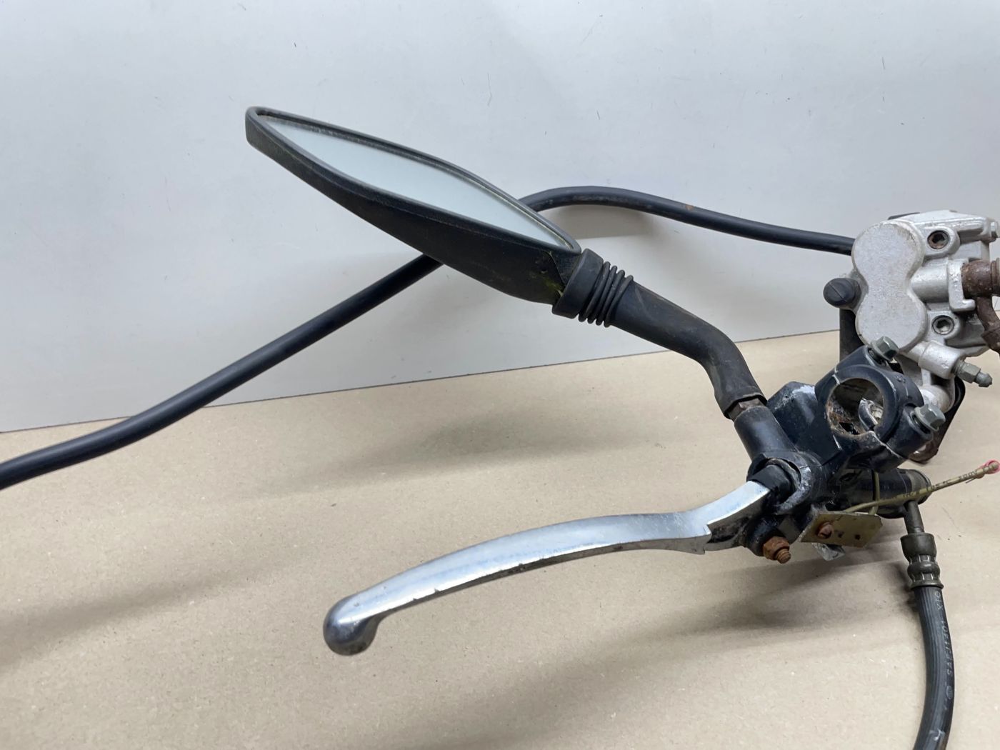 Jonway YY125T Rallox Ranger - Bremse hinten Bremszange Bremsleitung Spiegel (116)