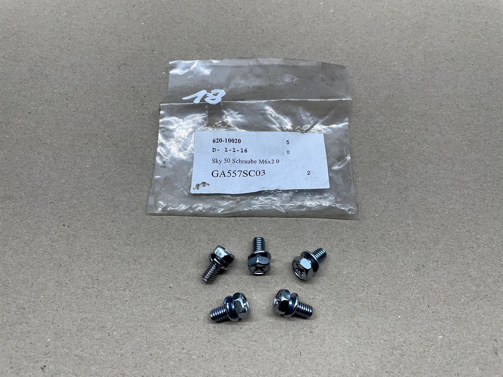 Pegasus SKY - 5x ORIGINAL Schraube M6x20  GA557SC03 NEU TGB (40-21)