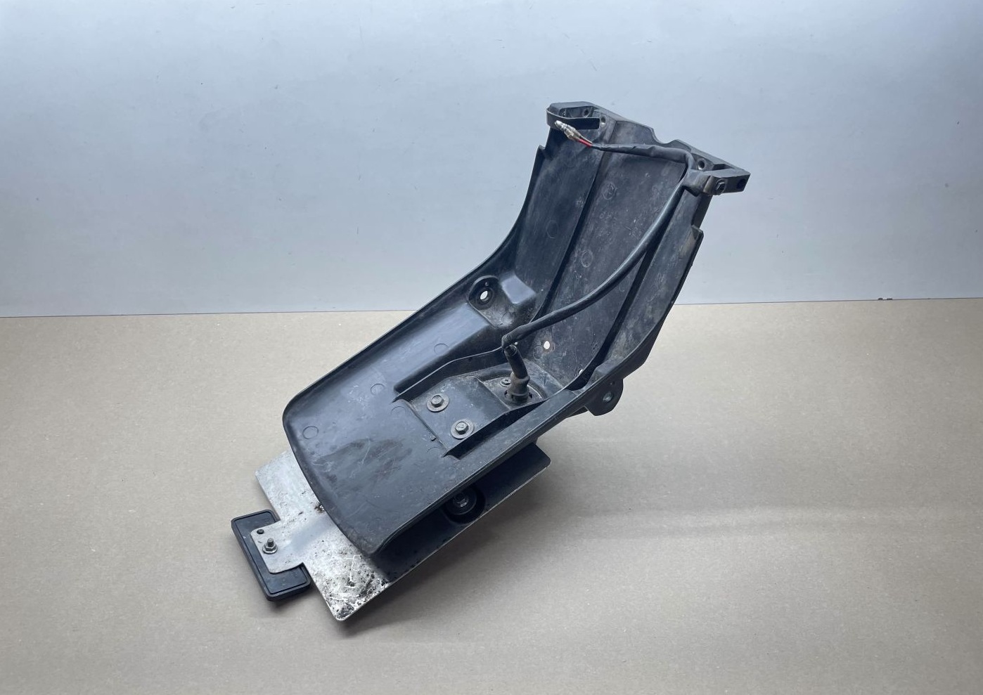 Kawasaki EL 250  - Spritzschutz hinten Kennzeichenhalterung Abdeckung (118-V)