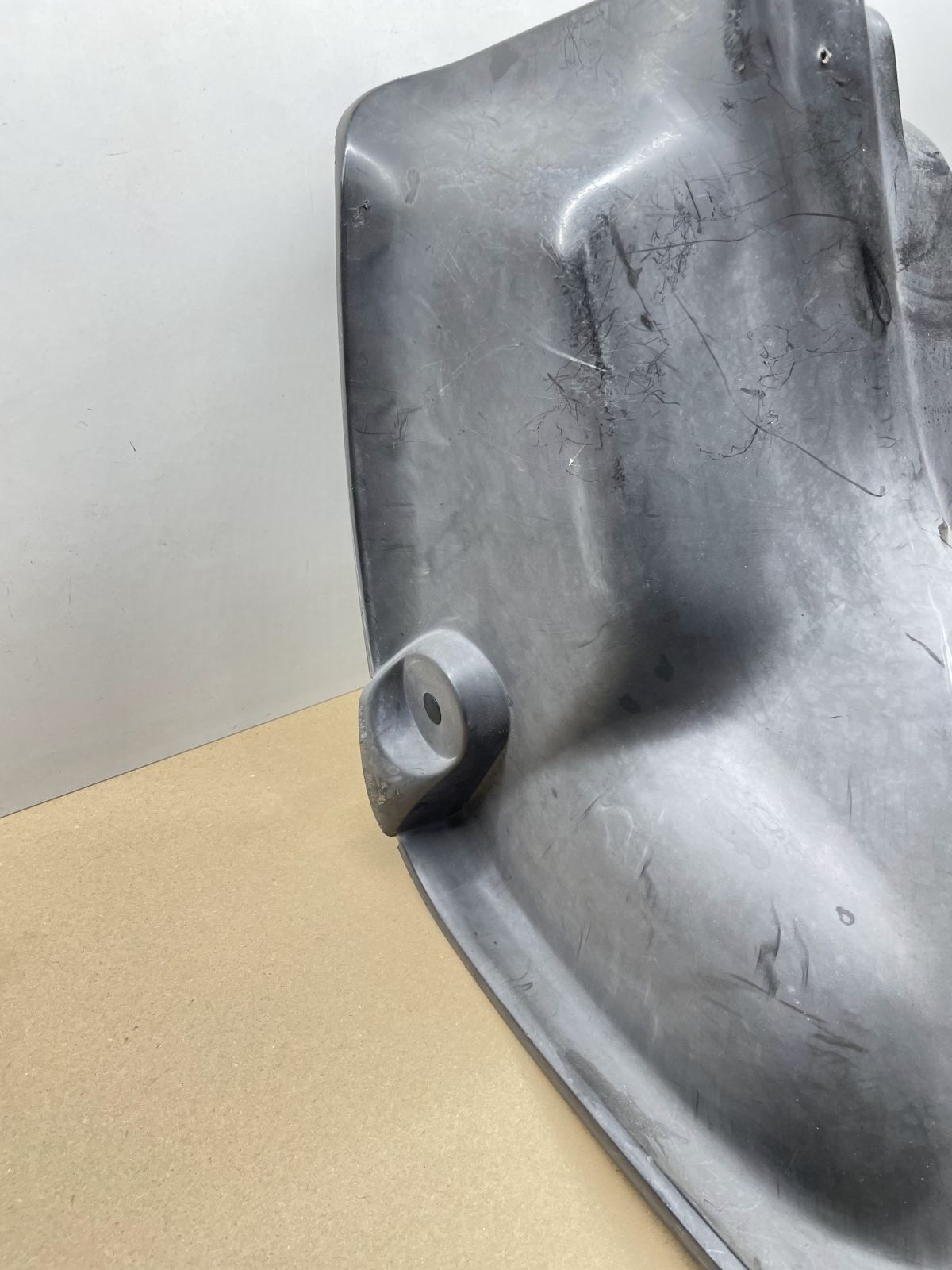 Hercules Splinter / Peugeot Speedake - Beinschild Innenraum Verkleidung (81)