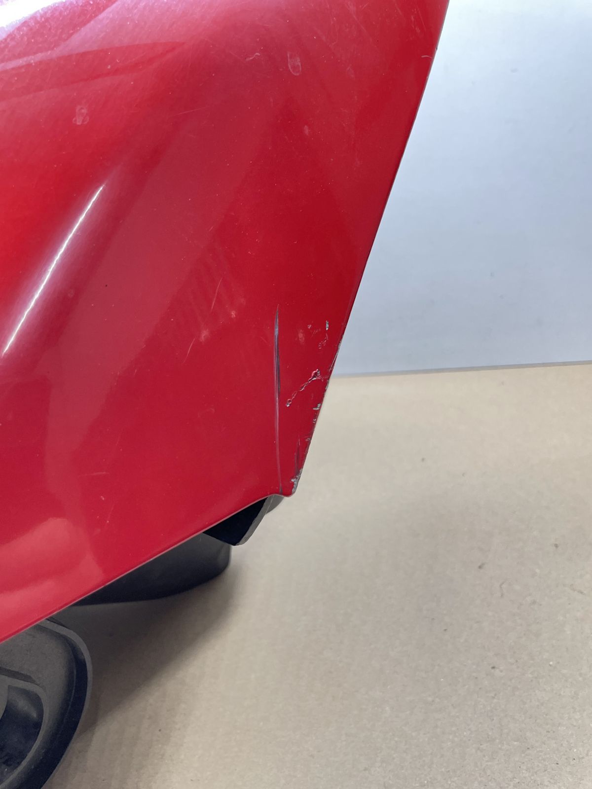 Hercules Splinter / Peugeot Speedake - Front Staufach Verkleidung fairing (81)