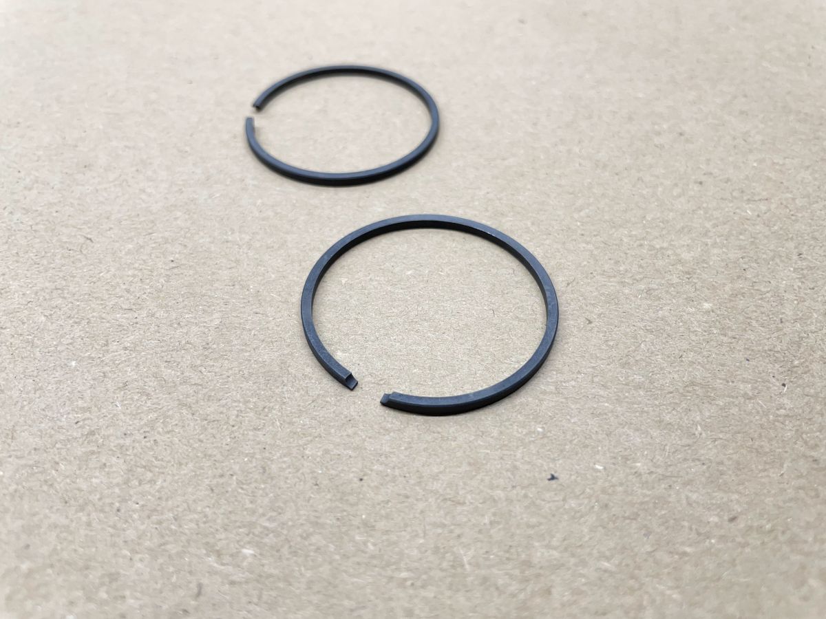 Vespa PK XL XL2, Classic S Lusso Elestart  2x ORIGINAL Kolbenring 235598 NOS (86)