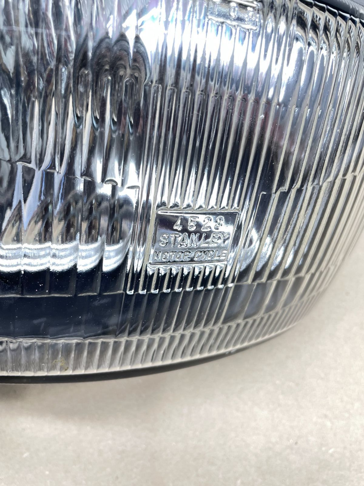 Kawasaki GPZ 500 - Scheinwerfer Licht Lampe vorne headlight (118-26)