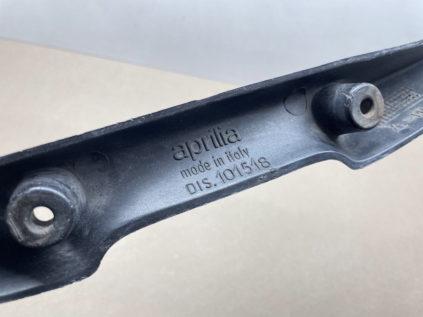 Aprilia Pegaso 650 ML - Kühlerverkleidung Abdeckung Rahmen fairing (118-V)
