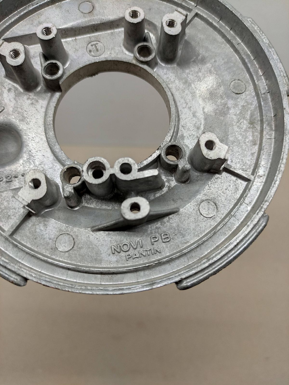 Mobylette Moby Minimoby M1 M3 Zündankerplatte Zündplatte Grundplatte NEU (39-10)