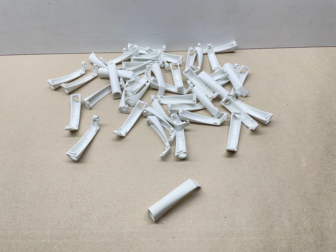 44x Gehäuse für Türdämpfer mit Magnet K-Push Tech 20mm Push to Open