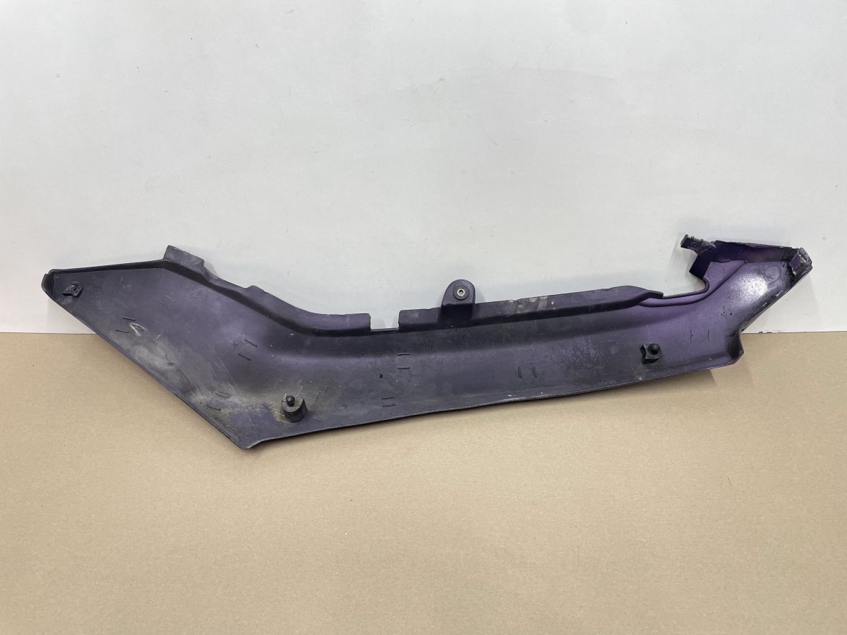 Suzuki GS 500 E - Verkleidung hinten rechts Heck Seitenteil Abdeckung  (118)