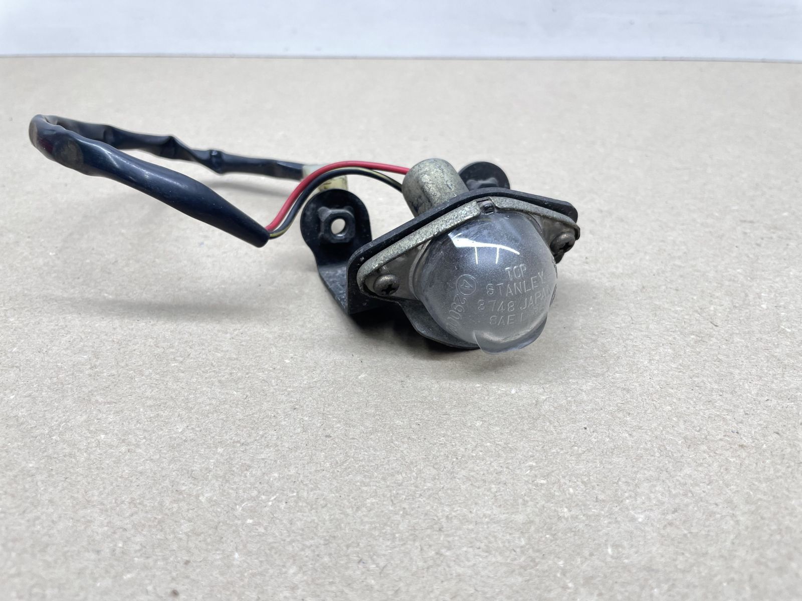 Kawasaki GPZ 500 S EX500A - Kennzeichenbeleuchtung Licht Lampe light (118-27)