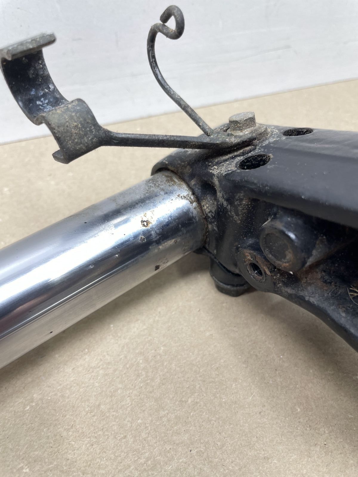 Honda X8R- original Gabel Stoßdämpfer Federung fork  (119)