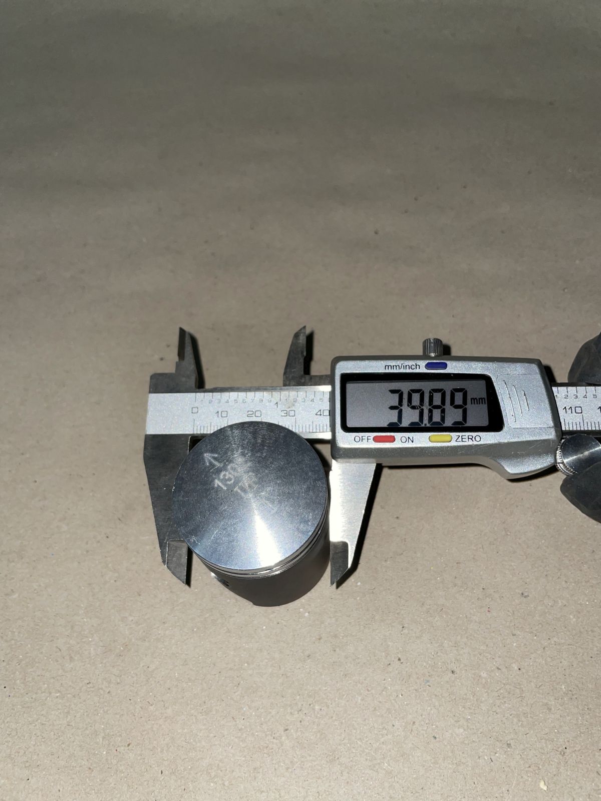 ZEG Kolben 39,9mm - NR: 13101-HM00A-00001 Pegasus Generic Roller ? (40-4)