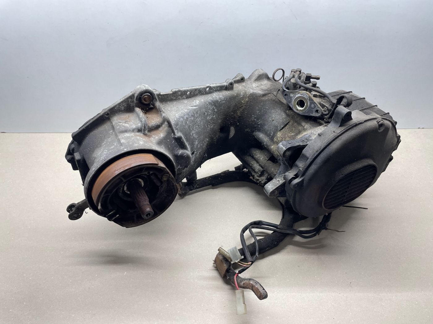 Derbi Vamos 50 - Motorblock Zylinder Getriebe Kurbelwelle engine (102-16)