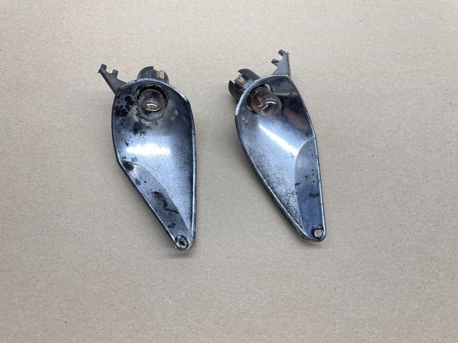 Hercules Splinter / Peugeot Speedake - Blinkergehäuse vorne links und rechts (81)