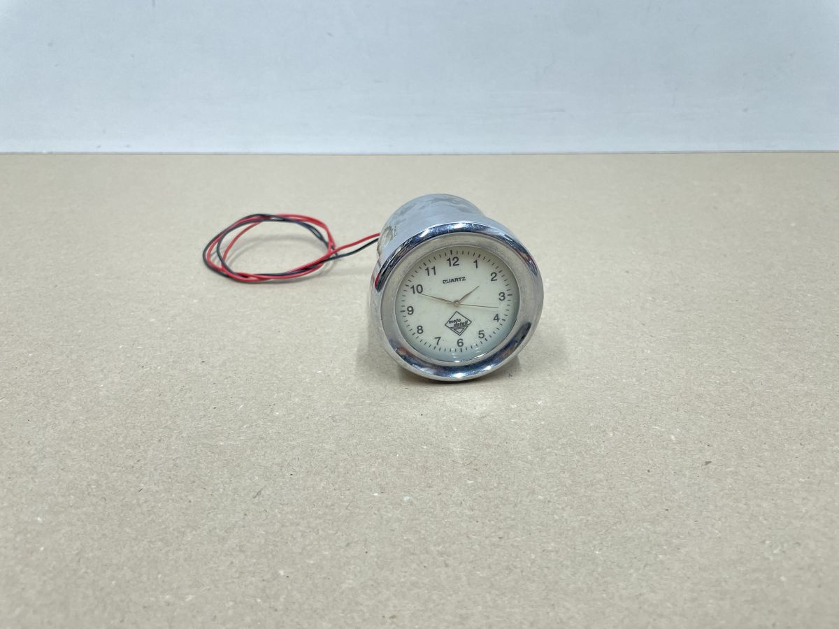 Moto Detail Quartz Uhr elektrisch - Motorrad Traktor Honda Suzuki Kawasaki (118-14)