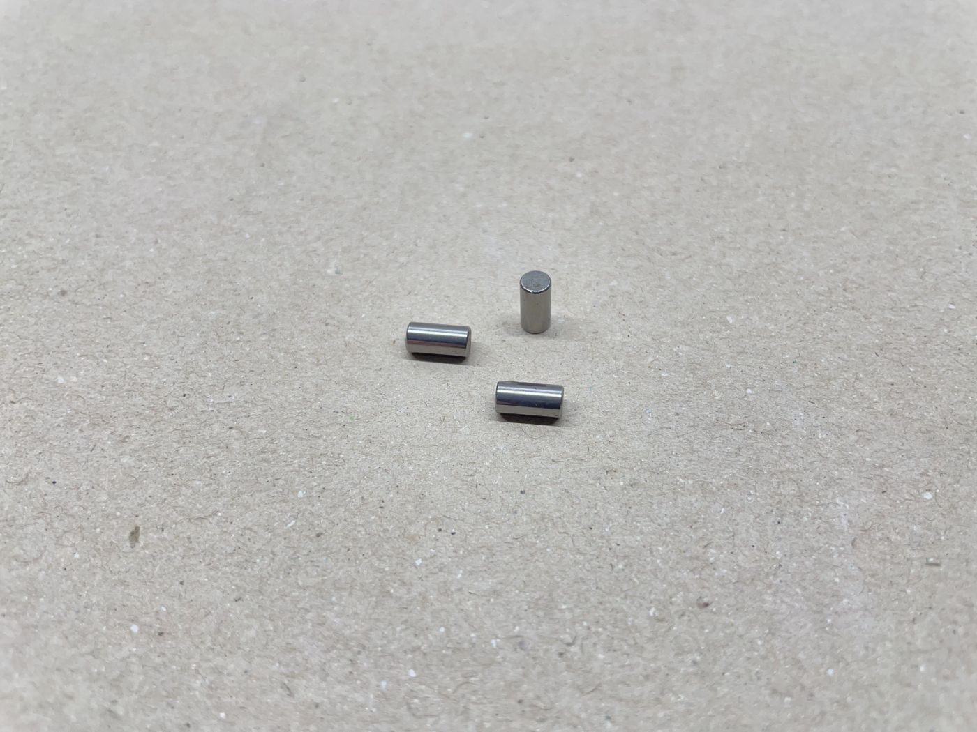 3x Zylinderrolle 4x8mm NOS Lagerwelle - Sachs Motor 50/3, 50/4, 100/3, 100/4S NEU (39-49R)
