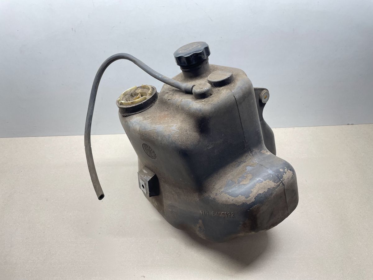 Piaggio Sfera NSL 50  - original Benzintank Kraftstofftank petrol tank (102-8)
