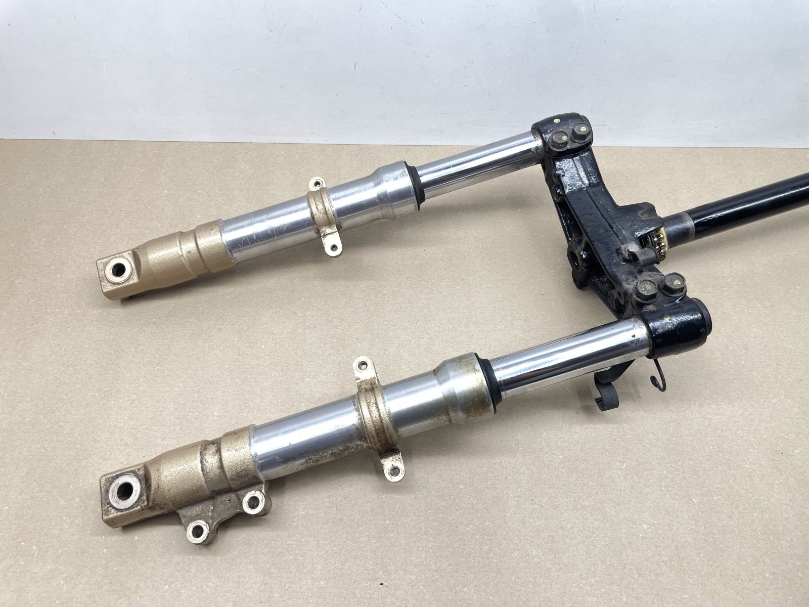 Honda X8R- original Gabel Stoßdämpfer Federung fork  (119)